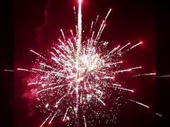 138 disparos chinos Cielo colorido Pastel de consumo Fuegos artificiales Pirotécnica para la celebración al aire libre