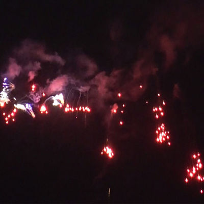 80 fuegos artificiales 2022 de la torta del consumidor de los tiros para la celebración de la Navidad