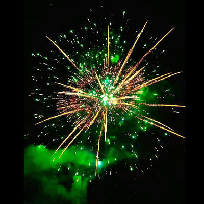 China 168 disparos colorido cielo pastel de consumo fuegos artificiales para la celebración al aire libre