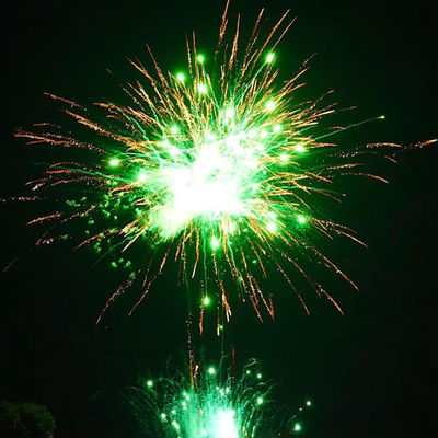 Fuegos artificiales chinos 1.4 Pro Line 100 disparos Logotipo personalizado Torta Fuegos artificiales para celebración / boda / fiesta
