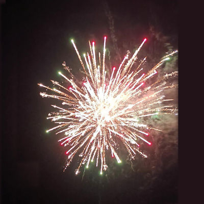 Fábrica de Mandarín Liuyang Fuego de papel al por mayor 1.4g pirotecnia 2 pulgadas 25 tiros torta Fuego de fuego para festivales Eventos Navidad