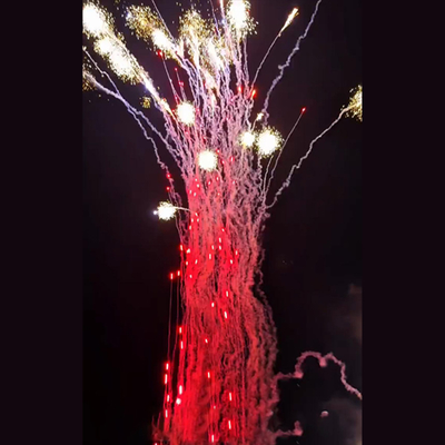 Liuyang Mandarín pirotecnia efectos increíbles Torta de hurlo de lobo rojo fuegos artificiales fábrica china 1.4g fuegos artificiales torta para la boda