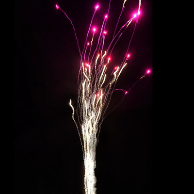 Fábrica China de Fuegos Artificiales Calientes Aullido de Lobo y Dalia Rosa Pastel de Fuegos Artificiales al por mayor para exteriores Estándar Pastel de Fuegos Artificiales para Celebración
