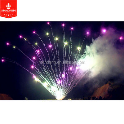 La pirotecnia Feux D'Artifice del mandarín de Fuochi D'Artificio 100 fuegos artificiales de los tiros apelmaza la forma Feu D'Artifice de X