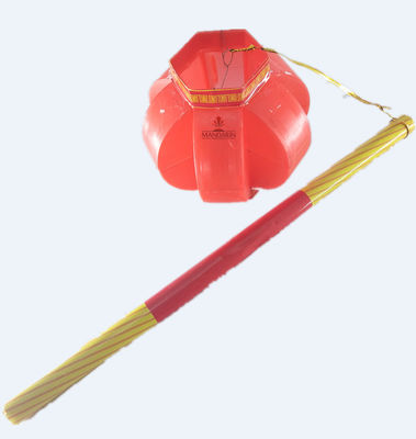 Linternas Roja Toy Firework, los fuegos artificiales hermosos del Año Nuevo saluda